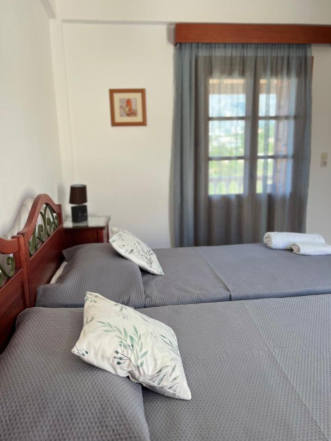 Anemos Apartments Marathókampos Esterno foto